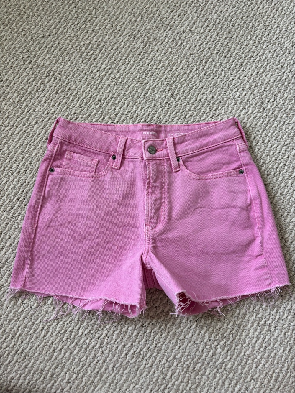 Old Navy O.G. Straight Shorts Women’s Size 4 High Rise Pink Secret Smooth Pocket